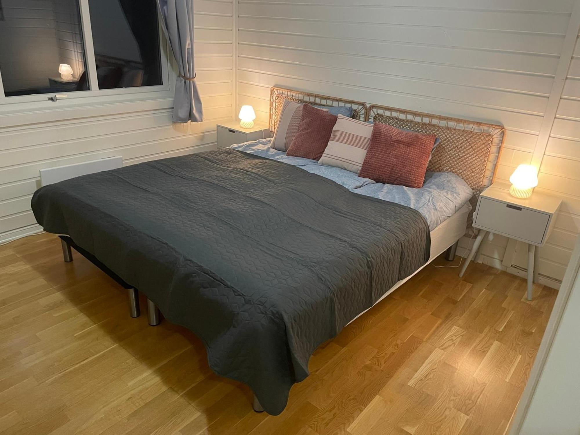 Centrally Located Apartment With 2 Bedrooms And Free Parking Tromso Ngoại thất bức ảnh